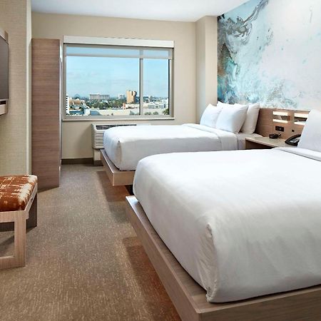 Cambria Hotel & Suites Anaheim Resort Area Extérieur photo
